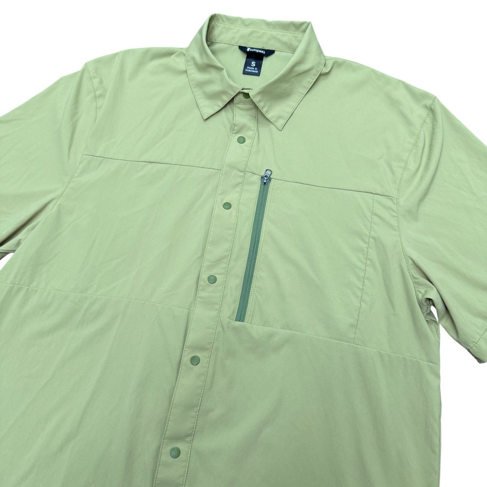 Cotopaxi Sumaco Short Sleeve Shirt Mens Small Green Snap Front Zipper Pocket S24